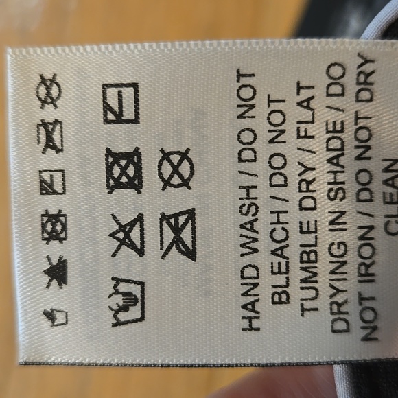 Mercedes Benz AMG Petronas F1 Team PUMA Hat Gray Adjustable Snapback Cap - Picture 9 of 10